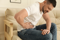 Dấu hiệu đau ruột thừa dễ nhầm lẫn với bệnh khác
