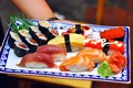 Ăn sushi phong cách đường phố no nê chỉ với 100k/người