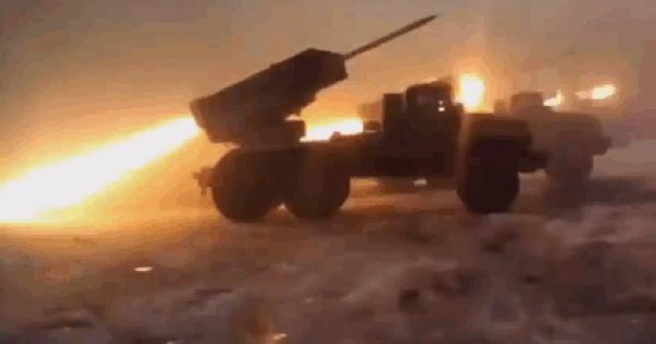 Sức mạnh 2 loại pháo phản lức Nga và Ukraine mang vào tham chiến!