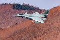 Su-75 và J-10C: Tiêm kích nào thực sự đe dọa được phương Tây?