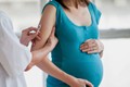 Bà bầu 38 tuần mắc bạch hầu: Tiêm vắcxin... an toàn?