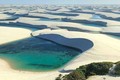 Cận cảnh sa mạc “ảo diệu” có nghìn hồ nước xanh ngắt