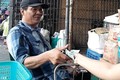 Tố cáo bị bảo kê, tiểu thương chợ Long Biên bị 'khủng bố'