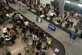 Hành khách bị hành hung ngay băng chuyền hành lý sân bay Tân Sơn Nhất
