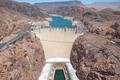 Đập thủy điện “thách thức mọi quy luật vật lý”: Nước chảy ngược lên Trời! 