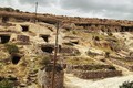 Bí ẩn người dân sống ở làng cổ 12.000 năm dưới lòng đất
