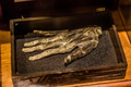 Bàn tay kỳ quái trong bảo tàng Anh, đạo chích xưa khao khát sở hữu