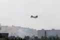 Mỹ phá hủy 7 trực thăng CH-46E sau khi chúng buộc phải bỏ lại Kabul