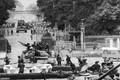 Sáng 30/4/1975: Xe tăng quân giải phóng từ 5 hướng tràn ngập Sài Gòn