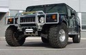 Xế khủng Hummer “sóng đôi” cùng cảnh sát Việt Nam