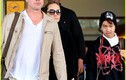 Gia đình Brad Pitt gây náo loạn tại sân bay