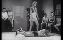 Các bài võ tự vệ của phụ nữ năm 1947