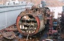 Choáng ngợp quy trình "xẻ thịt từng phần" tàu ngầm cũ của Nga