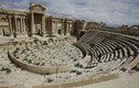Phiến quân IS đào bới nhà hát 1.800 tuổi ở Palmyra