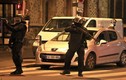 Hình ảnh vây ráp, đấu súng dữ dội ở ngoại ô Paris