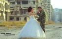 Ảnh cưới lãng mạn giữa chiến tranh Syria