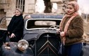 Du khách chụp ảnh “tự sướng” tại thành phố Aleppo mới giải phóng