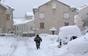Cảnh bão tuyết càn quét dữ dội ở Châu Âu