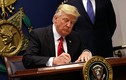 Tổng thống Trump ký ngân sách tạm thời, Chính phủ Mỹ “sống lại”