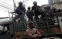 Ảnh: Quân đội Brazil trấn áp tội phạm ma túy ở Rio de Janeiro