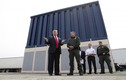 Ông Trump bất ngờ thị sát “bức tường thép” Mỹ-Mexico
