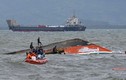 Tàu đổ bộ trôi dạt, 17 thuyền viên Philippines mất tích