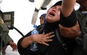 Những tiếng khóc xé lòng của nạn nhân động đất-sóng thần Indonesia