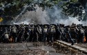 Kinh hoàng bạo loạn sau bầu cử Tổng thống Indonesia, Jakarta thành "chiến trường"