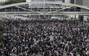 Hong Kong hoãn thảo luận dự luật dẫn độ vì biểu tình