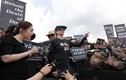 Rầm rộ biểu tình đòi cấm thịt chó ở Hàn Quốc
