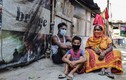 Tận mục cuộc sống trong khu ổ chuột ở thủ đô Ấn Độ mùa COVID-19