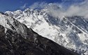 Đài CGTN vơ toàn bộ đỉnh Everest về Trung Quốc, người Nepal phẫn nộ