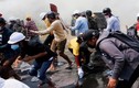 200 cảnh sát Myanmar và người thân chạy trốn sang Ấn Độ