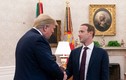 Ông Trump sẽ bị cấm dùng Facebook trong 2 năm