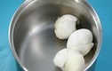 Thả thêm lát chanh vào nồi luộc trứng, ngạc nhiên khi thấy kết quả