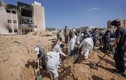 Hãi hùng phát hiện ngôi mộ tập thể trong bệnh viện ở Gaza