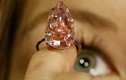 Lóa mắt viên kim cương “giọt lệ hồng” giá gần nghìn tỉ