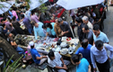 Tấp nập chợ "ve chai"’ độc đáo nơi hẻm nhỏ Sài Gòn