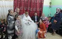 Chỉ có ở Trung Đông: Nã súng AK rầm trời ăn mừng...đám cưới