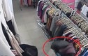 Bà già đem bao tải vào shop ăn trộm đồ