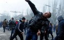 Người biểu tình tấn công trụ sở cảnh sát ở Horlivka