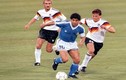 Những pha bóng “ma thuật” của Maradona