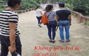 Teen Việt nhắng nhít chụp hình phản cảm, hài hước có “1-0-2” (3)