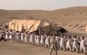 Rợn người cảnh huấn luyện tân binh IS 