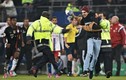 Clip Frank Ribery bị tấn công bởi cổ động viên quá khích