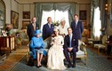 Những bức ảnh đầu tiên về bốn thế hệ Hoàng gia Anh