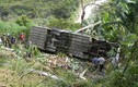 Xe chở 47 người lao vực ở Lào Cai, 5 người tử vong