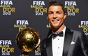 Điều gì đưa Cristiano Ronaldo trở thành cầu thủ tỉ phú đầu tiên?