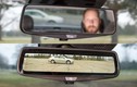 Gương chiếu hậu trên xe Cadillac phát video