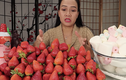“Vlogger biết ơn” của năm, ăn 1 quả dâu mà cảm ơn từ hạt giống 
